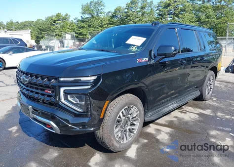 2025 Chevrolet Suburban 4Wd Z71 z USA, uszkodzony, nr VIN 1GNS6DRD9SR219985